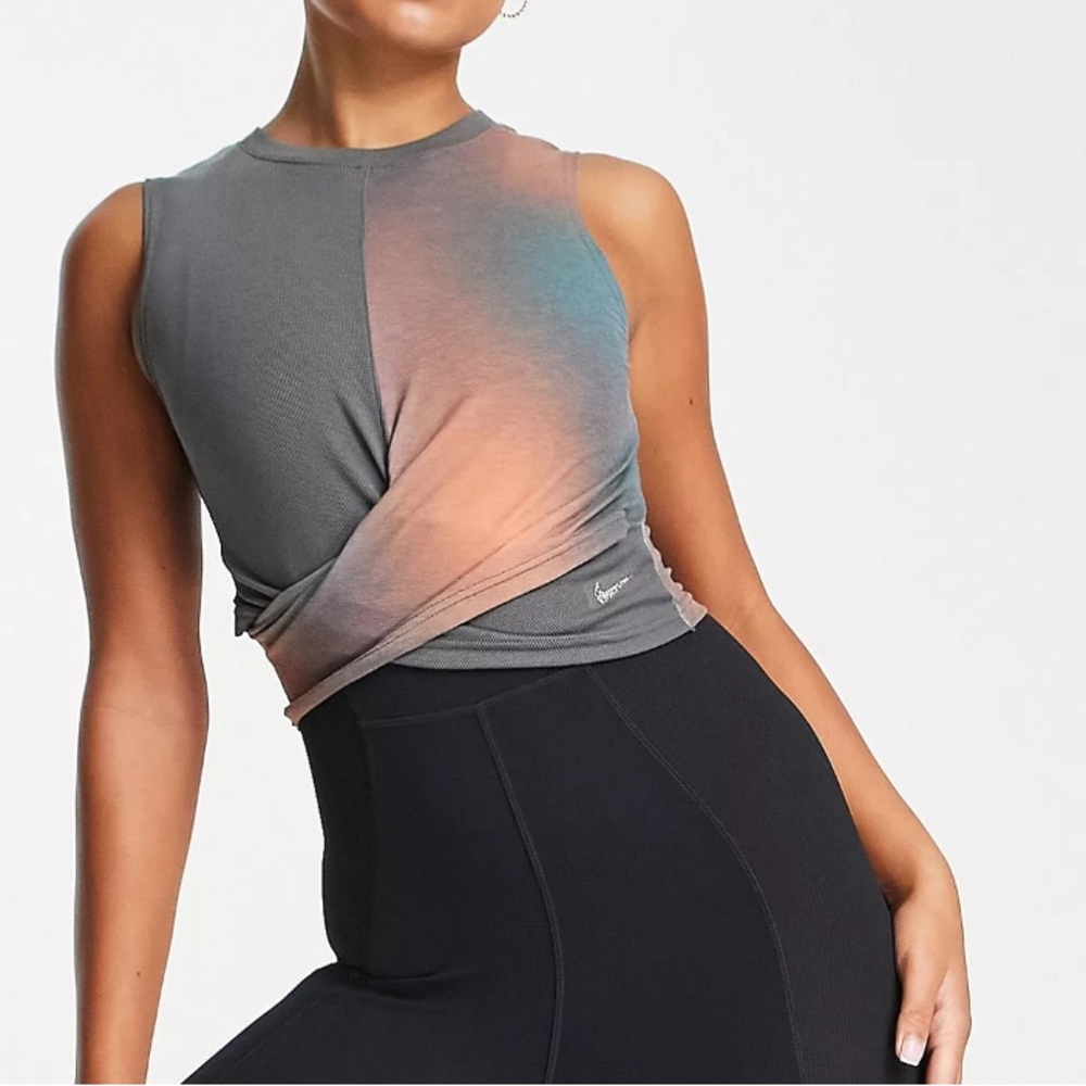 Nike Yoga Dri-Fit Tank Top in Gray and Pink XL